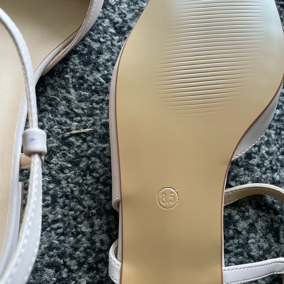 Pointed Toe Cream Slingback Flat - Picture 11 of 11